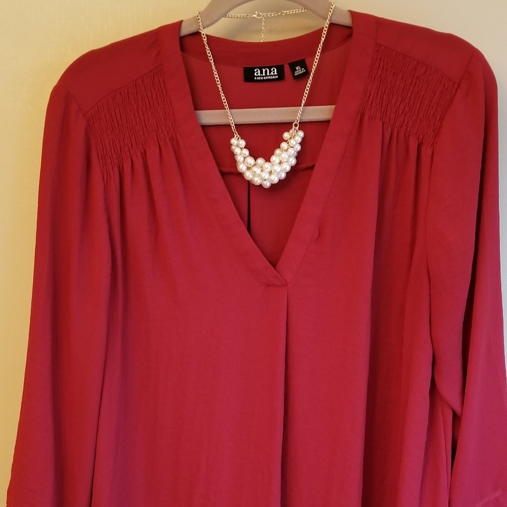 3/4 sleeve flowy shirt